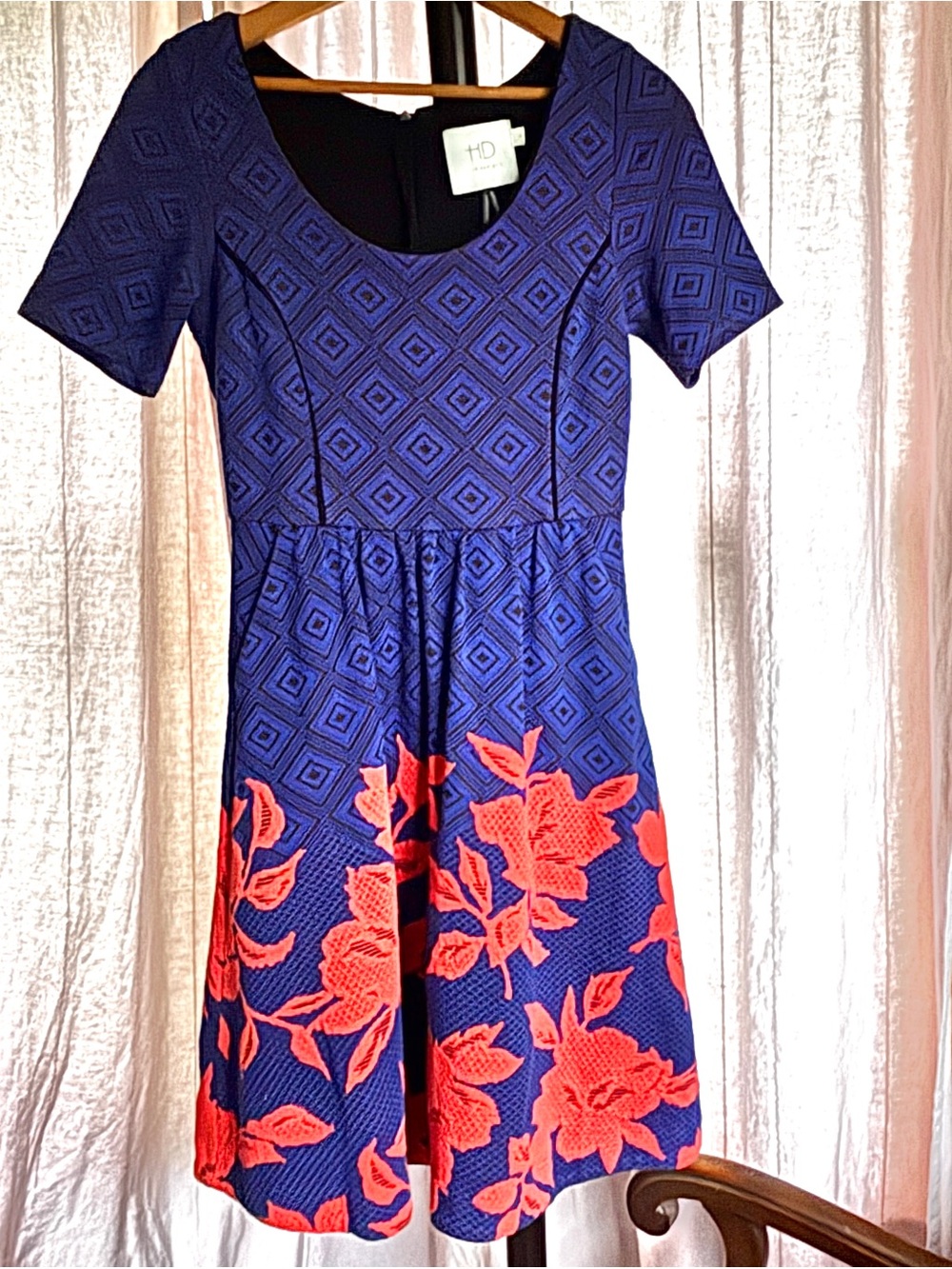 HD IN PARIS: Short Sleeved Skater-Girl Dress Size: S